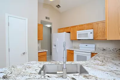 13382 N Vistoso Bluff Place, Oro Valley, AZ 85755 - Photo 12