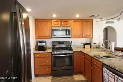 1910 N Takahe Way, Tucson, AZ 85745 - Photo 14