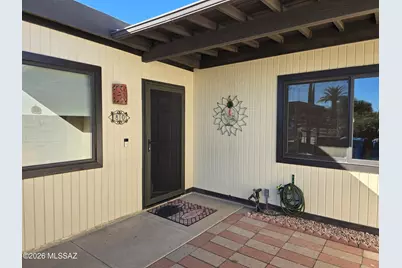 80 W Calle Del Chancero, Green Valley, AZ 85614 - Photo 4