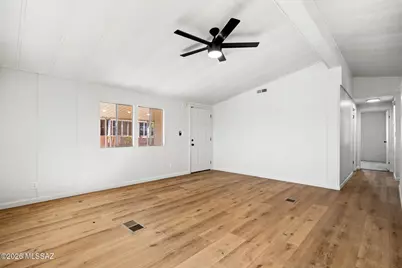 5422 W Circle Z Street, Tucson, AZ 85713 - Photo 4