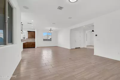 9708 E Crystal Point Trail, Tucson, AZ 85747 - Photo 12