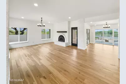 8172 E Galinda Drive, Tucson, AZ 85750 - Photo 4