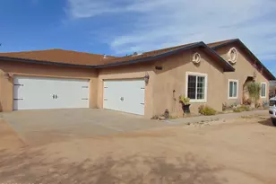 7530 W Bucking Horse Rd, Sahuarita, AZ 85629 - Photo 1