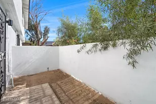 2304 N 10th Ave, Tucson, AZ 85705 - Photo 14