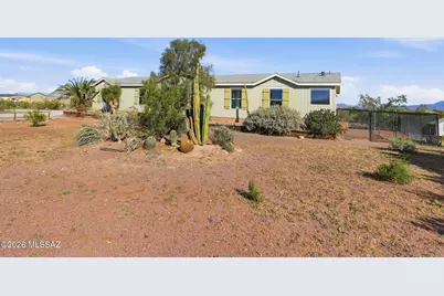 17911 W Husker Lane, Marana, AZ 85653 - Photo 2