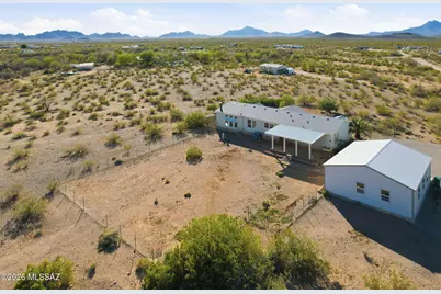 17911 W Husker Lane, Marana, AZ 85653 - Photo 48