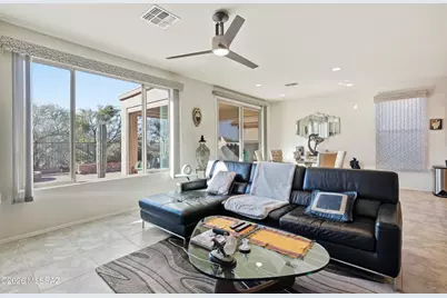 13988 E Huppenthal Boulevard, Vail, AZ 85641 - Photo 6