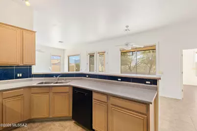 33 W Golden Spur Place, Oro Valley, AZ 85755 - Photo 24