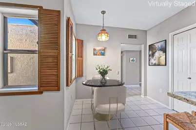 1085 W Camino Sagasta, Green Valley, AZ 85622 - Photo 12