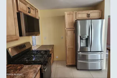 217 S Warren Avenue, Tucson, AZ 85719 - Photo 10