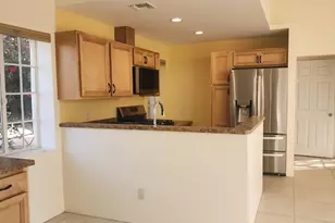 217 S Warren Ave, Tucson, AZ 85719 - Photo 6