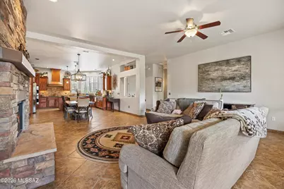 11259 N Mountain Breeze Drive, Tucson, AZ 85737 - Photo 6