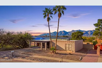 9201 E 5th Street, Tucson, AZ 85710 - Photo 1