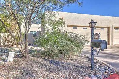 7581 E Desert Anchor Boulevard, Tucson, AZ 85715 - Photo 2