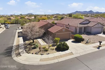 3913 W Oak Springs Terrace, Tucson, AZ 85745 - Photo 2