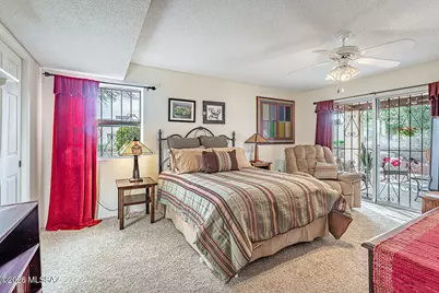 1051 W Camino Sagasta, Green Valley, AZ 85622 - Photo 32