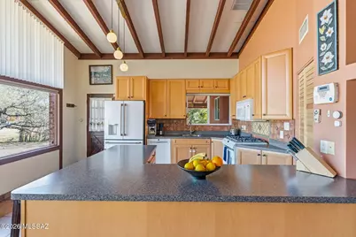 824 E Mitchell Drive, Tucson, AZ 85719 - Photo 14