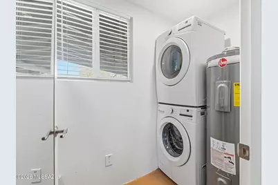 824 E Mitchell Drive, Tucson, AZ 85719 - Photo 24