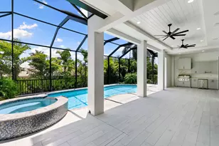 375 Periwinkle Ct, Marco Island, FL 34145 - Photo 20