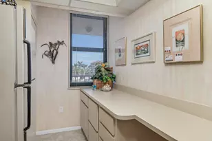 320 Seaview Ct, Marco Island, FL 34145 - Photo 8