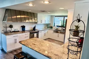 1432 Jamaica Rd, Marco Island, FL 34145 - Photo 10