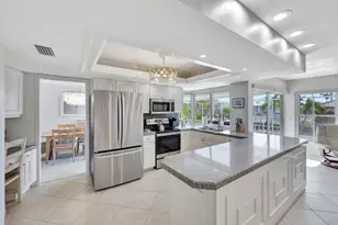 1101 Cara Ct, Marco Island, FL 34145 - Photo 10