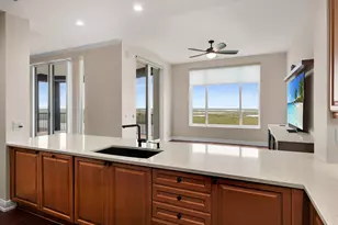 1050 Borghese Ln, Naples, FL 34114 - Photo 8