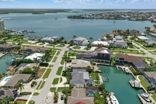 851 Perrine Ct, Marco Island, FL 34145 - Photo 16