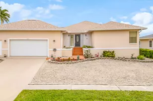 851 Perrine Ct, Marco Island, FL 34145 - Photo 1