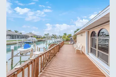 851 Perrine Court, Marco Island, FL 34145 - Photo 4