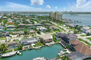 851 Perrine Ct, Marco Island, FL 34145 - Photo 14