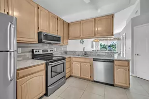8161 Twelve Oaks, Naples, FL 34113 - Photo 16