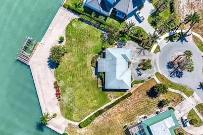 980 Iris Court, Marco Island, FL 34145 - Photo 10