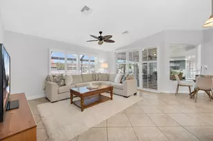 1610 Begonia Ct, Marco Island, FL 34145 - Photo 4