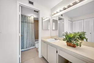 320 Seaview Ct, Marco Island, FL 34145 - Photo 16