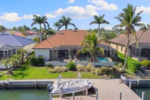 459 Persian Ct, Marco Island, FL 34145 - Photo 58