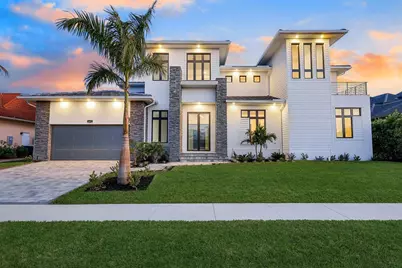 1071 Dana Court, Marco Island, FL 34145 - Photo 4