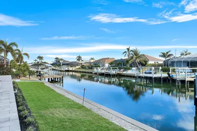 1071 Dana Court, Marco Island, FL 34145 - Photo 8