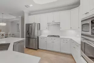 3058 Aviamar Cir, Naples, FL 34114 - Photo 8