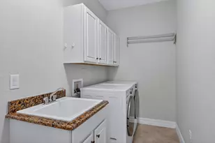 3058 Aviamar Cir, Naples, FL 34114 - Photo 20