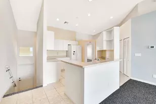 25061 Peacock Ln, Naples, FL 34114 - Photo 4