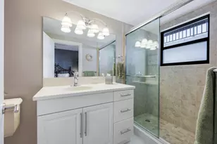 642 La Peninsula Blvd, Naples, FL 34113 - Photo 26