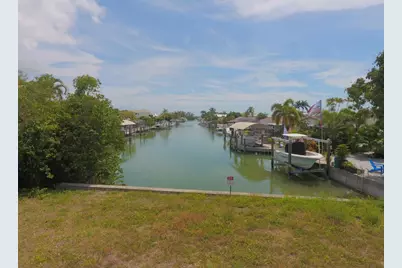 147 Capri Boulevard #2, Naples, FL 34113 - Photo 4