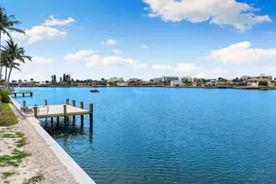 372 Lamplighter Dr, Marco Island, FL 34145 - Photo 4