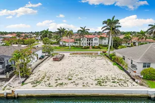 372 Lamplighter Dr, Marco Island, FL 34145 - Photo 10