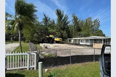 116 Jeepers Drive #0, Naples, FL 34112 - Photo 2