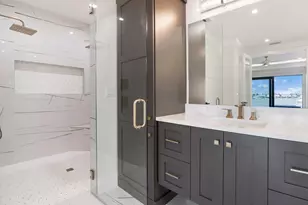 720 Tigertail Ct, Marco Island, FL 34145 - Photo 20