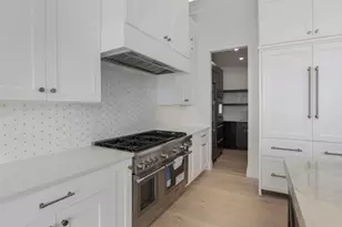 720 Tigertail Ct, Marco Island, FL 34145 - Photo 12