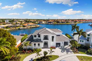 239 Bass Ct, Marco Island, FL 34145 - Photo 4