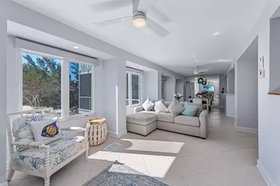 10455 Keewaydin, Naples, FL 34113 - Photo 4